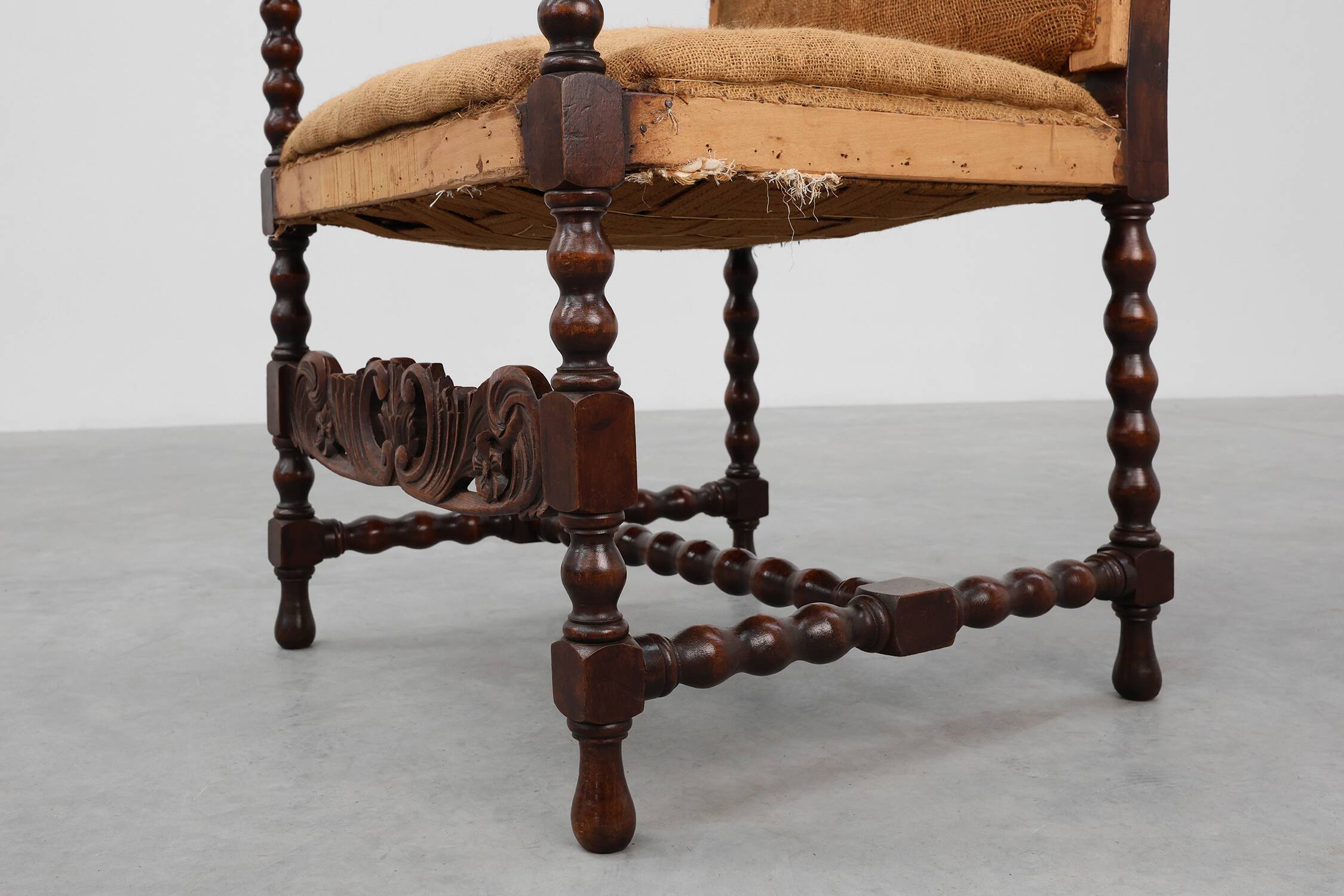 18th-Century Belgian Baroque Armchair in Wood and Leather, Louis XIV Period