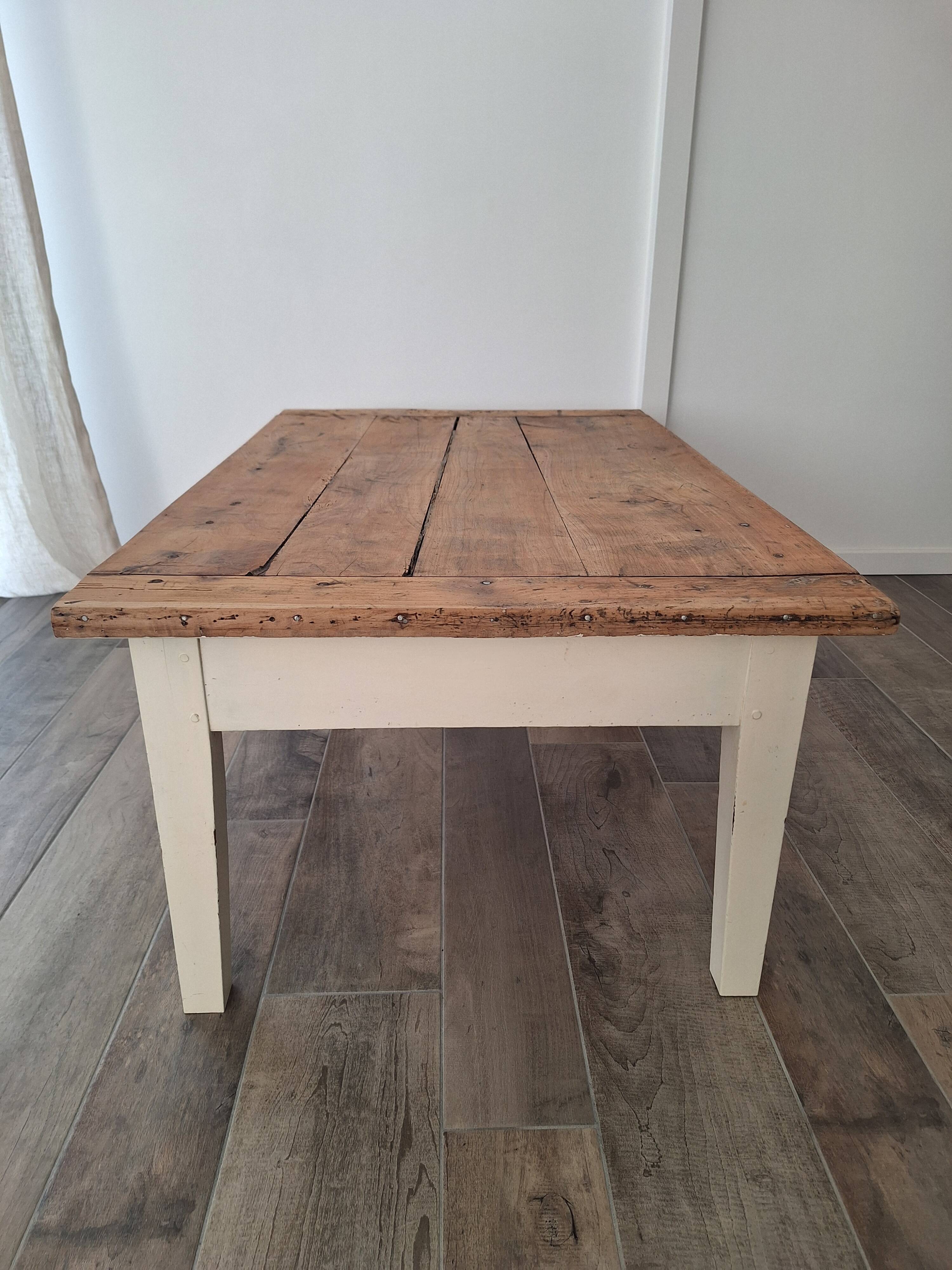 Country farmhouse coffee table