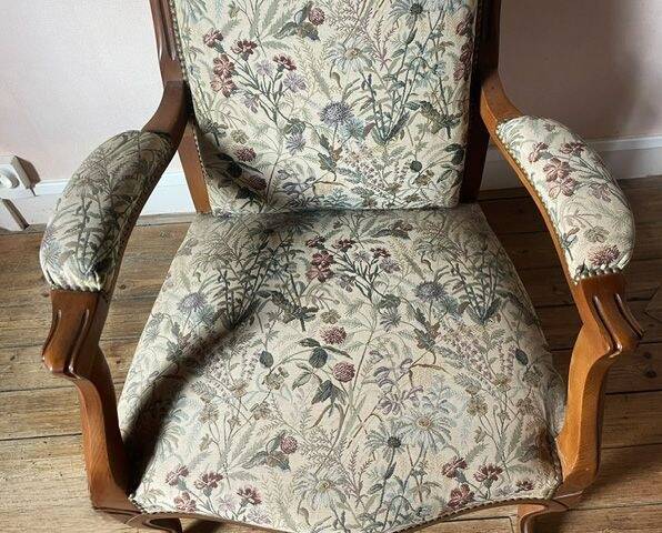 Salon style Louis XV complet en bois massif – Canapé + 2 fauteuils - très bon état