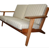 Two-seater sofa by Hans J. Wegner