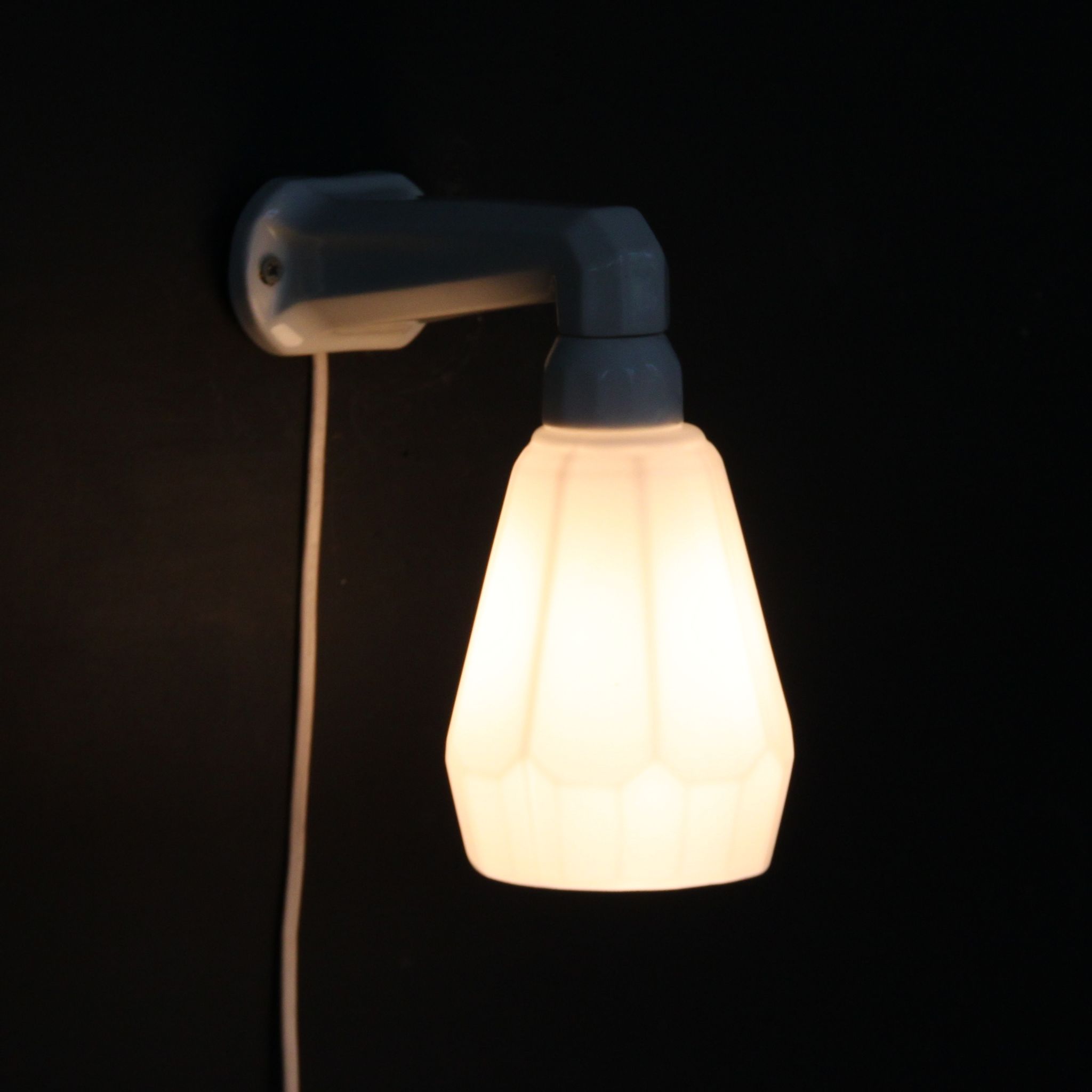 Wall lamp, swan collar porcelain, white opaline glass tulip, art deco, 1930