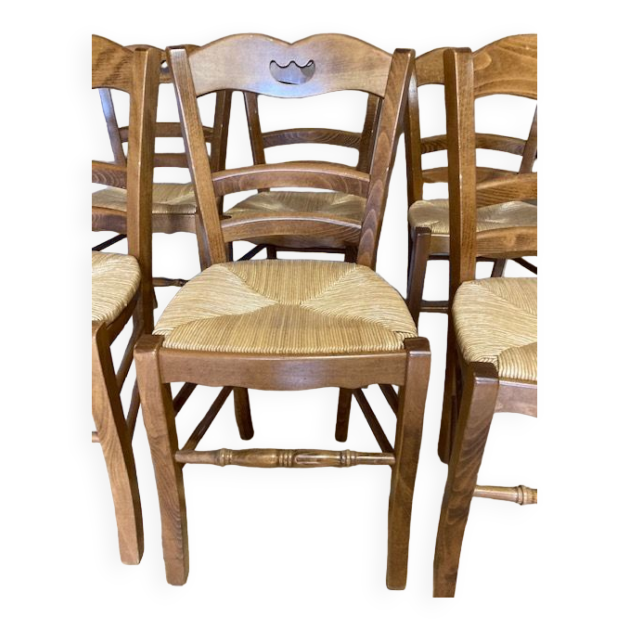 6 rustic chairs
