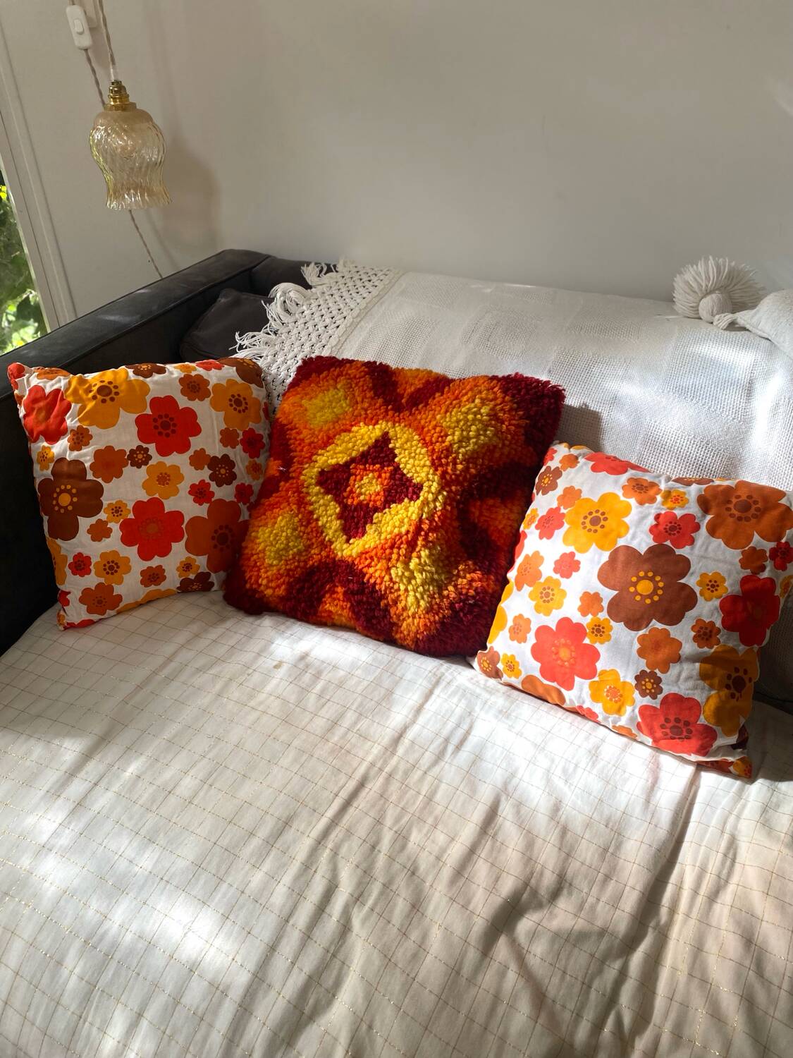 Set of two decorative cushions 70