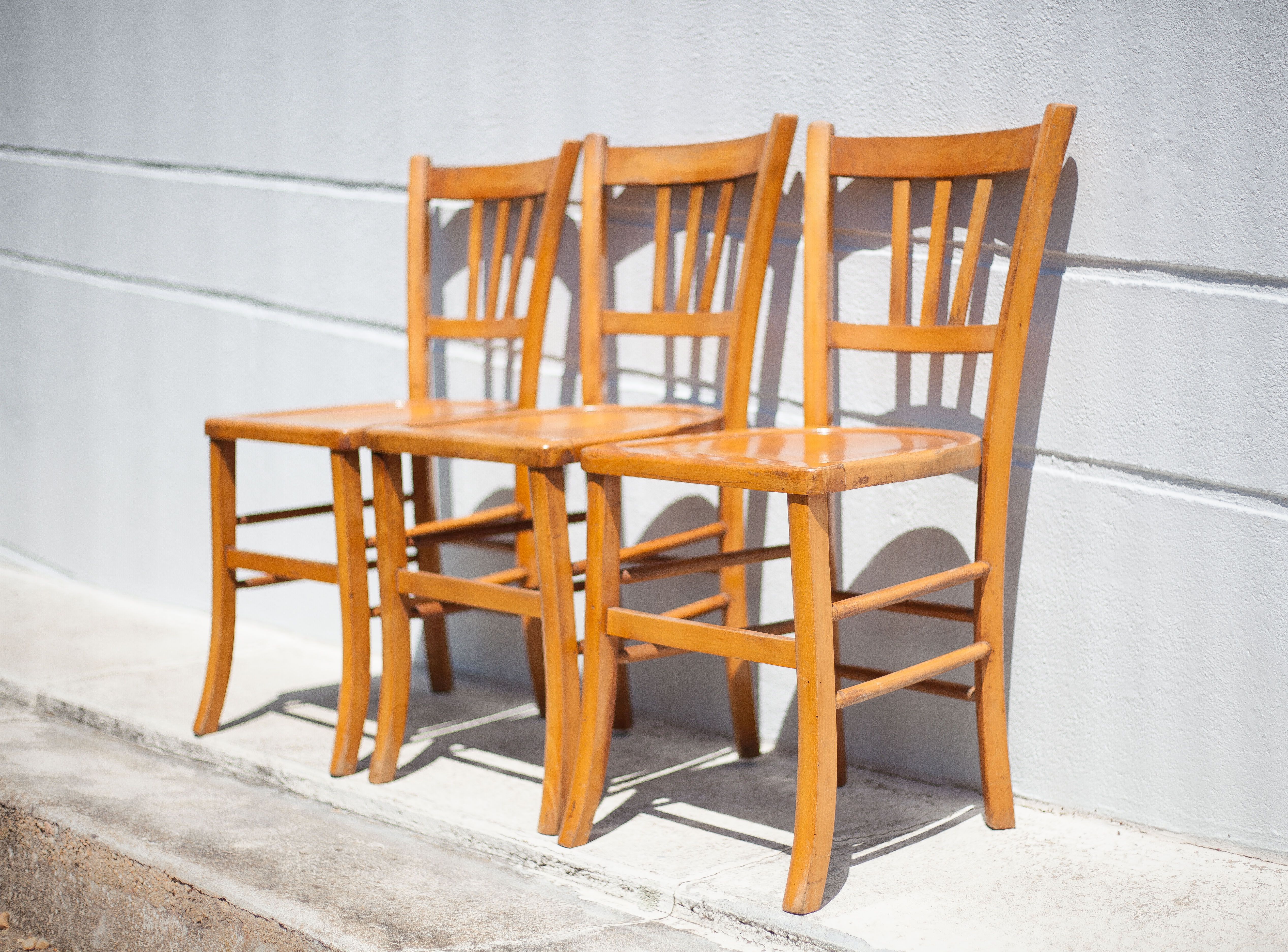 Set of 3 vintage wooden chairs by Luterma, 1960s