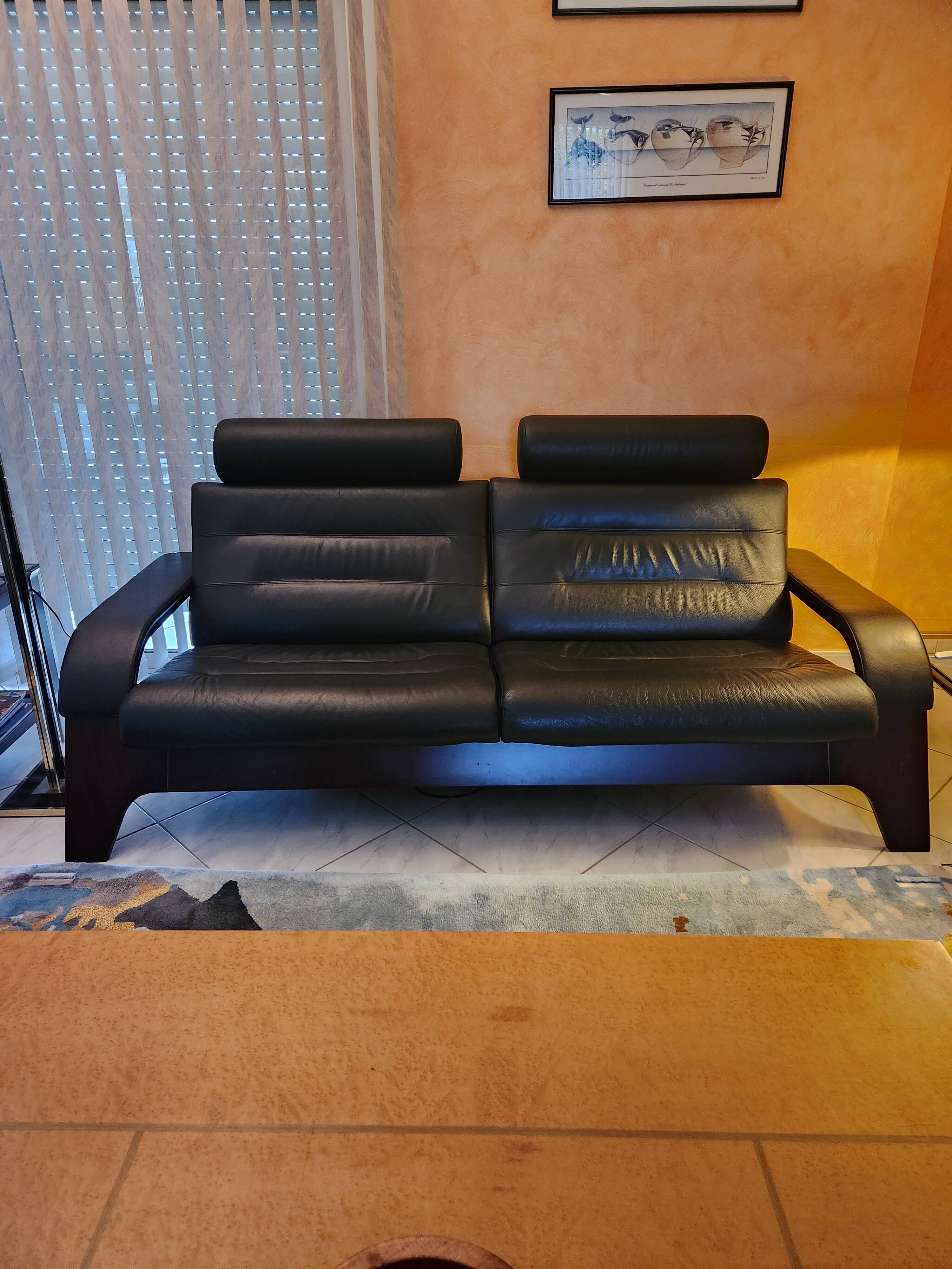 Black leather sofa Nova Roche Bobois