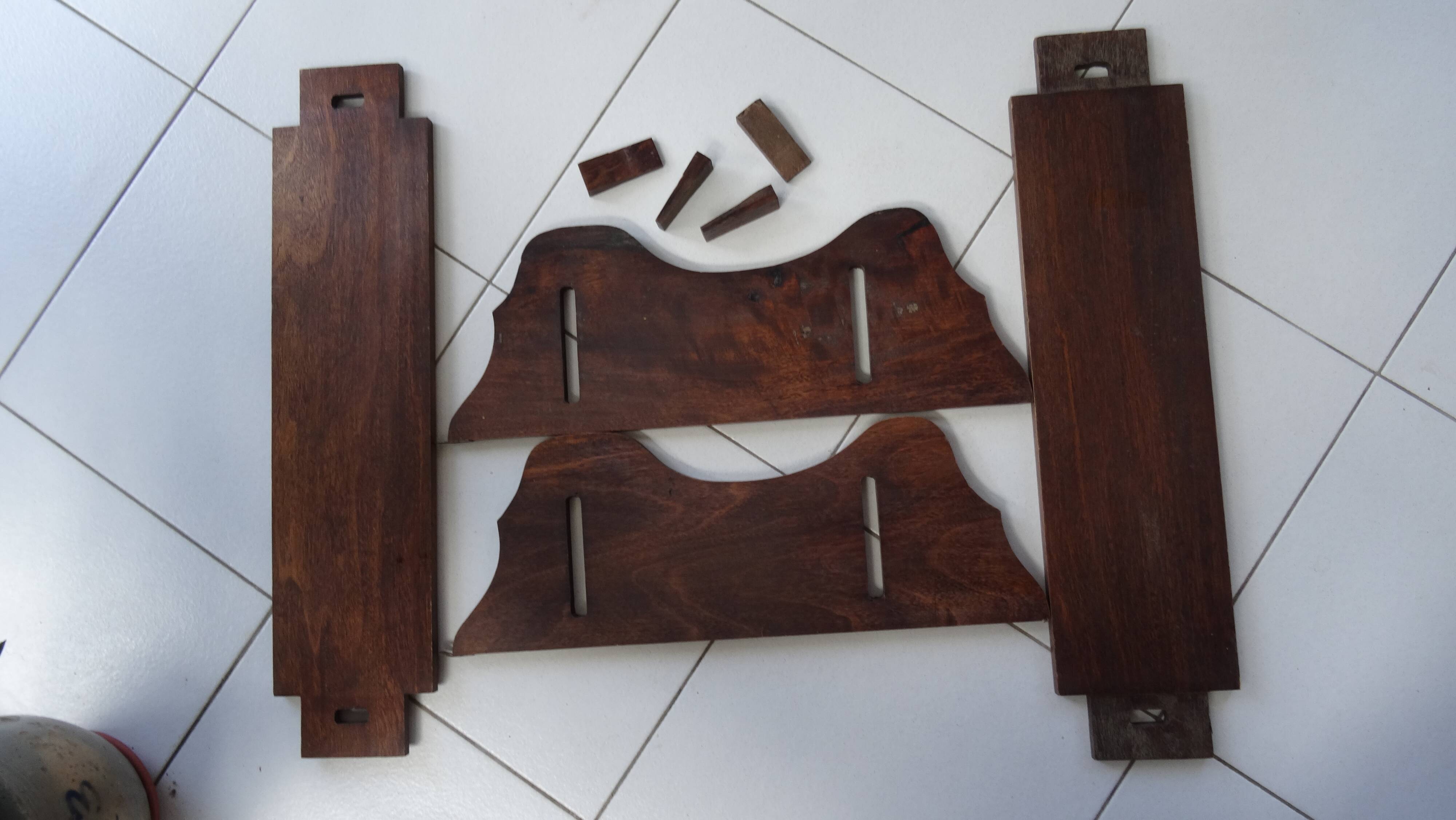 Lot of 2 vintage shelves