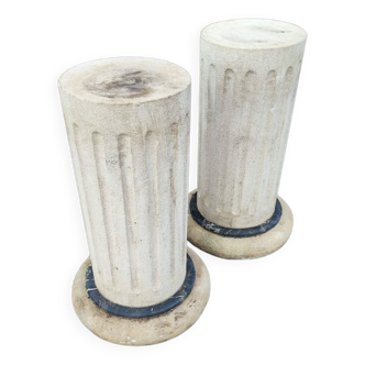 Pair of statuary door columns in stone and marble