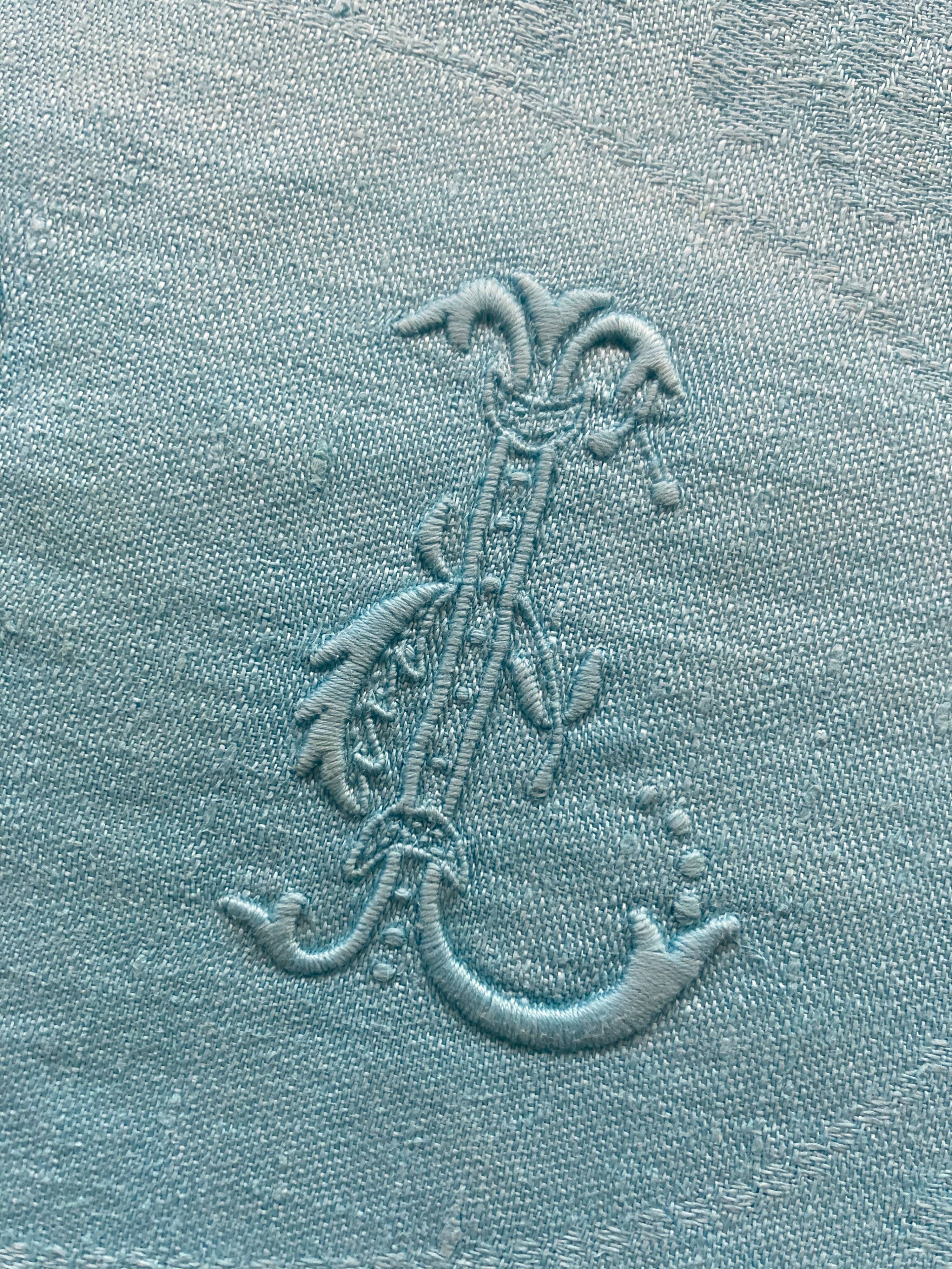 Set of 10 turquoise BL monogram damask napkins
