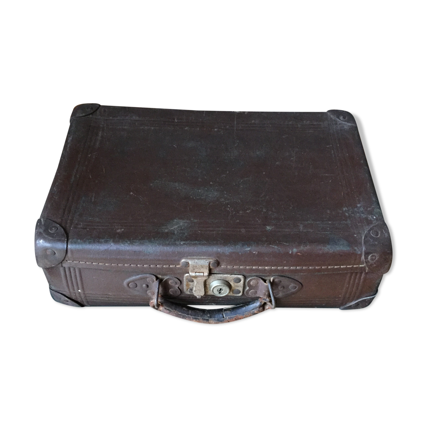 Lot of two suitcases made of vintage green cardboard and chocolate