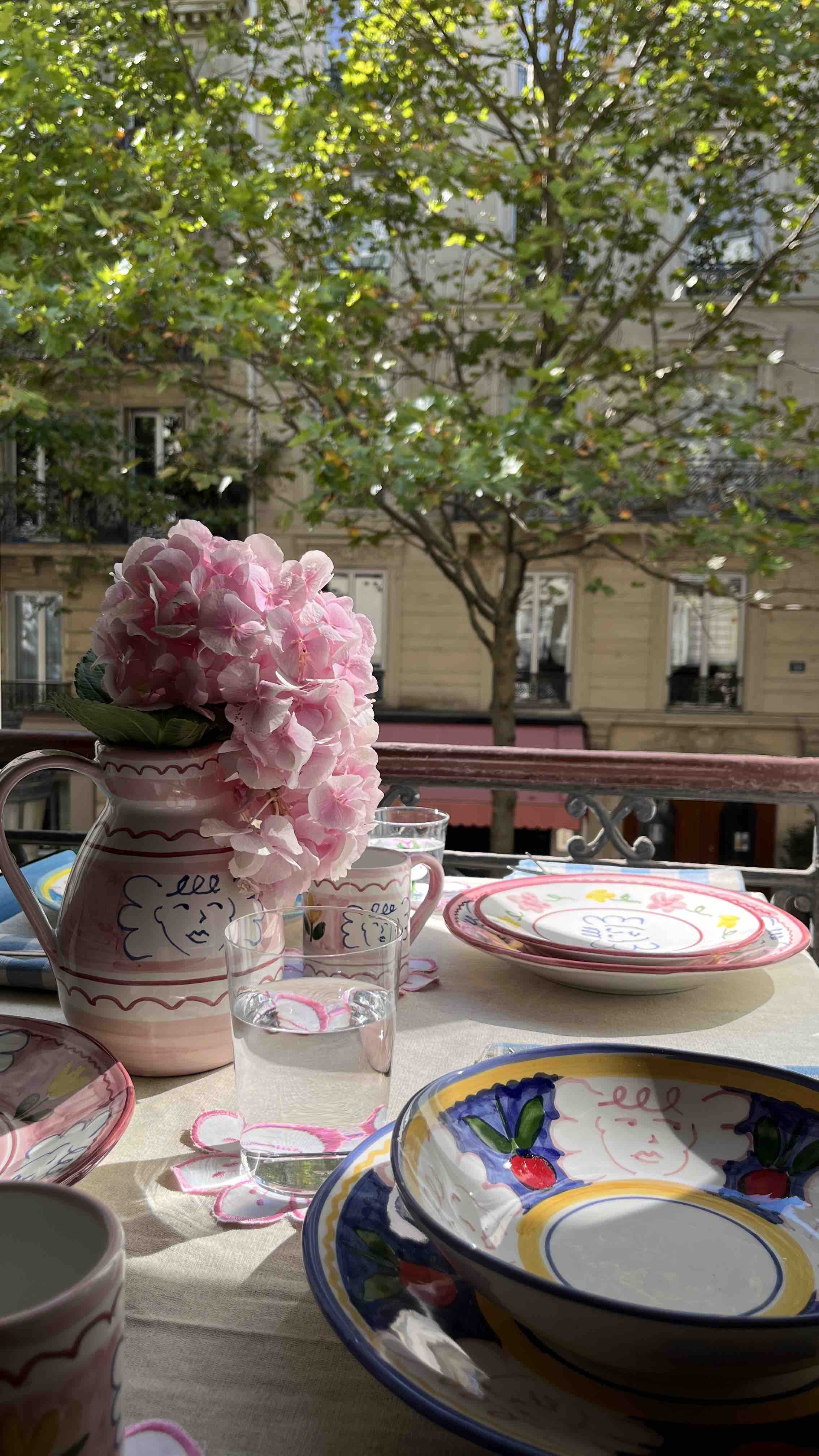 Angel delight pitcher rose