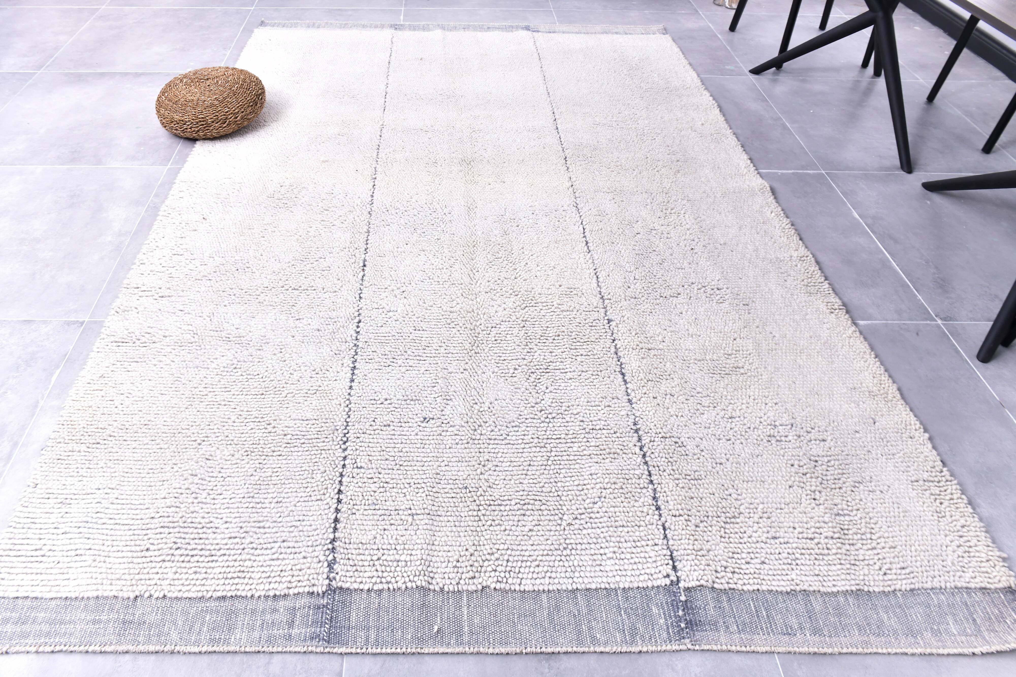 7x10 Light Blue Wool Handmade Woshable Moroccan Rug, 206x304Cm