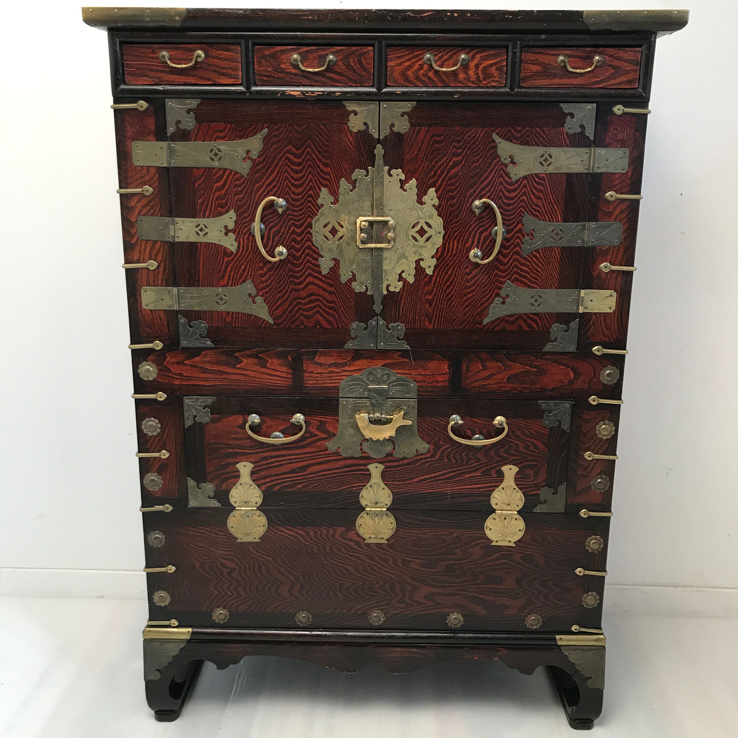 Furniture antique Korean storage box 1910 in wood and brass