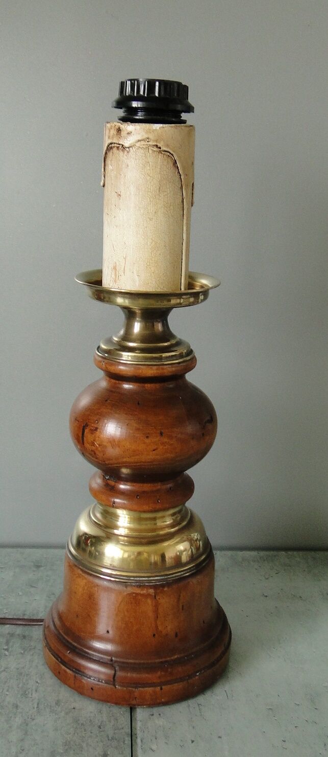 Pied de lampe en bois tourne et laiton années 70/80