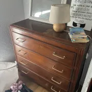 Wooden chest of drawers
