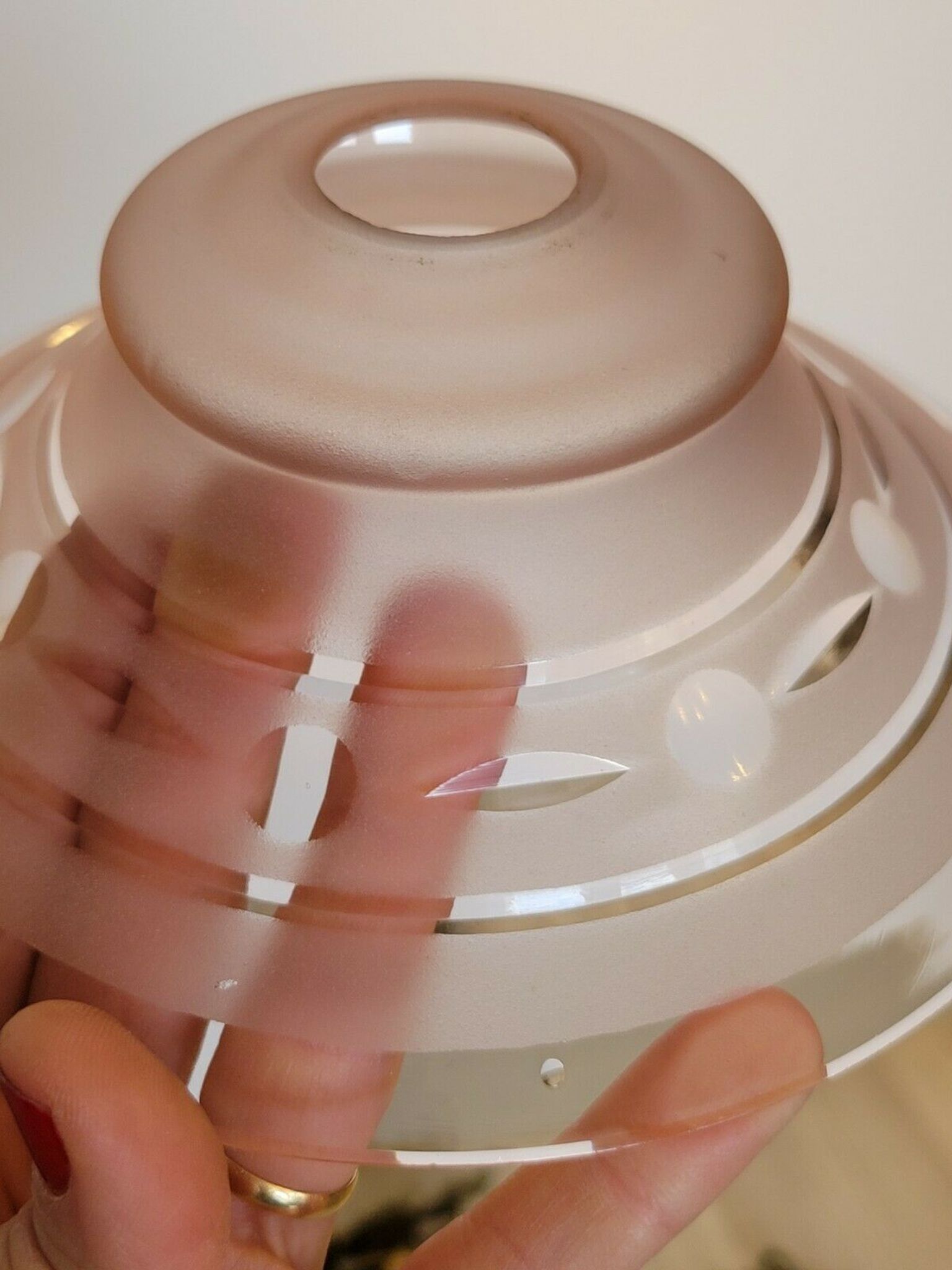 4 tulips in pink glass lampshade lamp suspension lamp