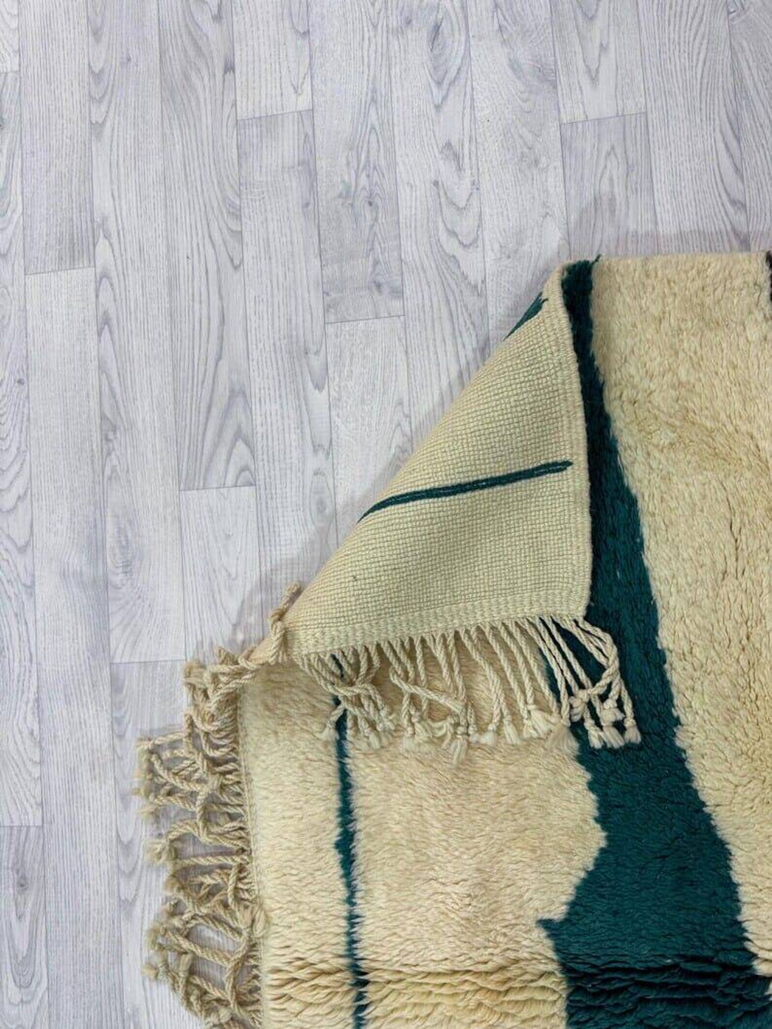 Tapis en laine fait main traditionnelle taille 100 x 200 cm