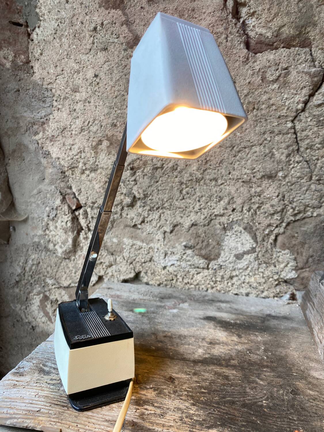Solis telescopic desk lamp circa 1970
