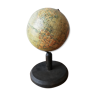 Globe terrestre vintage en carton