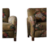 Modern Danish pair of curved lounge chairs, original fabric, Fritz Hansen, 1940.