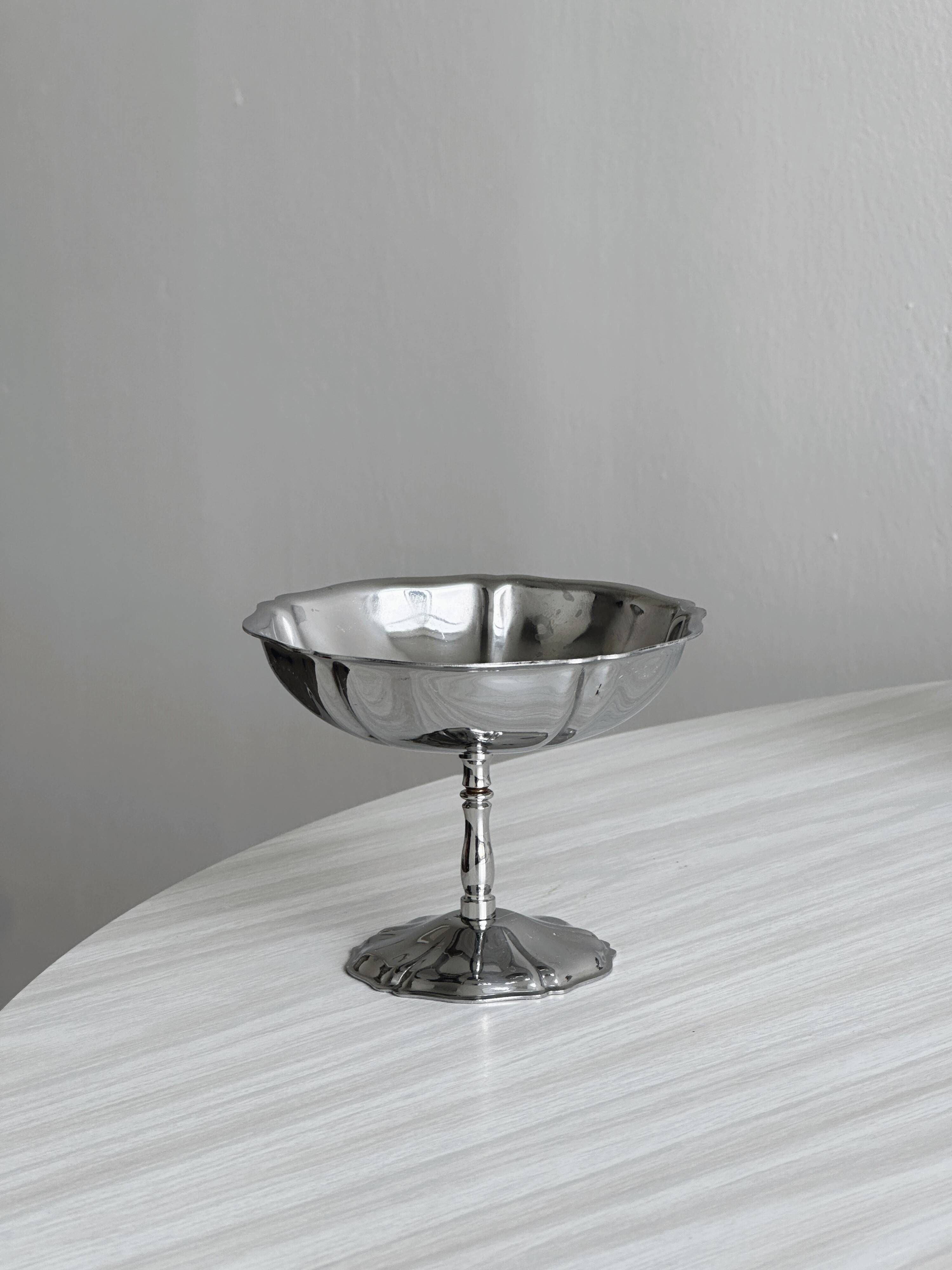 6 Letang Remy stainless steel footed bowls