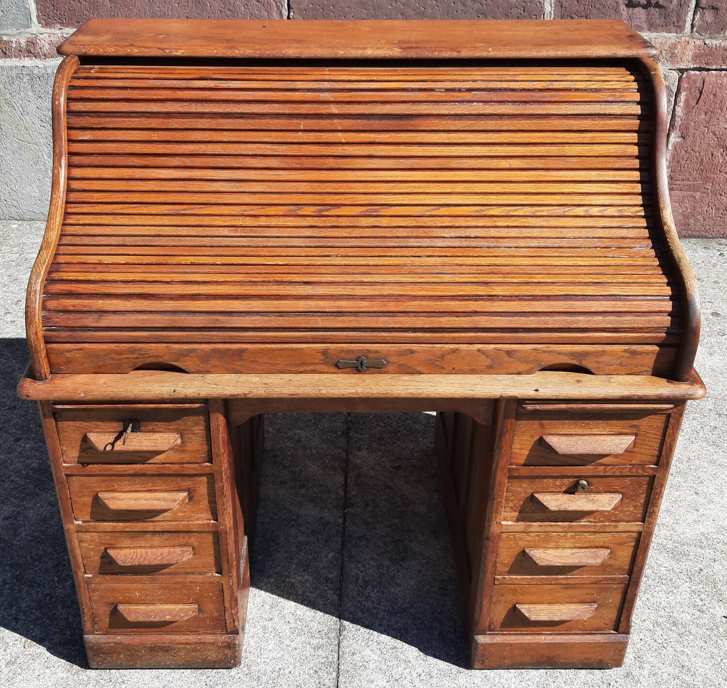 American "Roll Top" desk in oak.