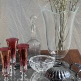 Large glass vase with stylized petal pattern H25.5