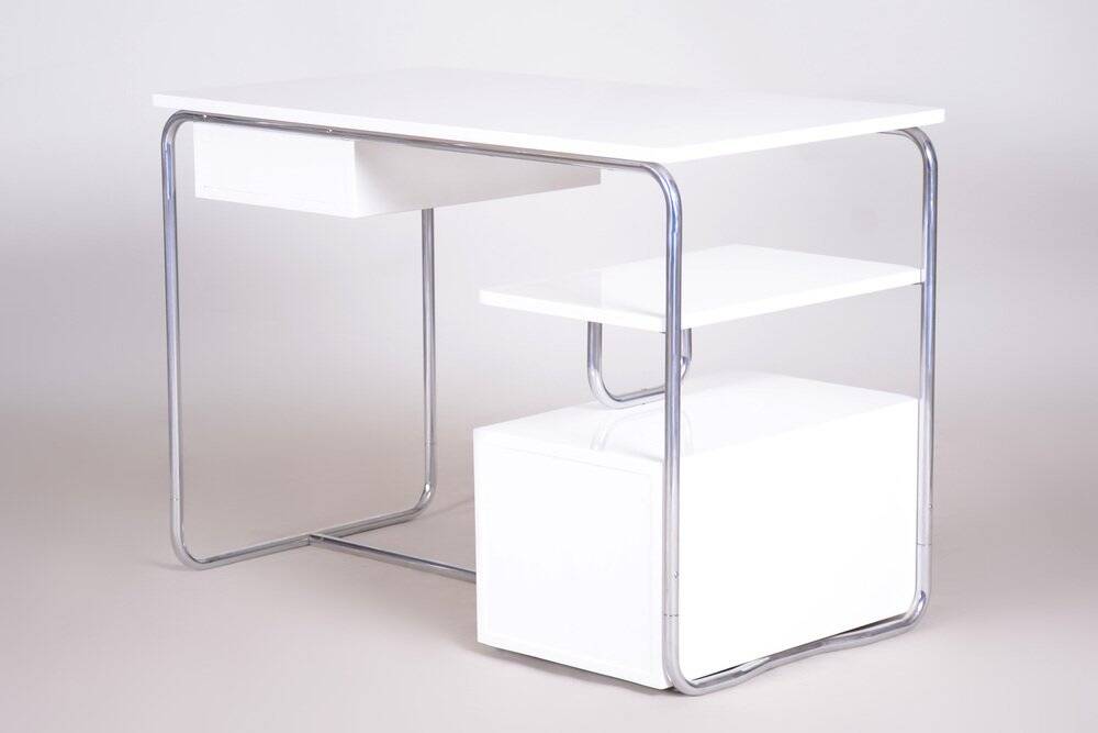 Bauhaus Desk in Chrome-Plated Steel and White Lacquered Wood, Germany, 1930s