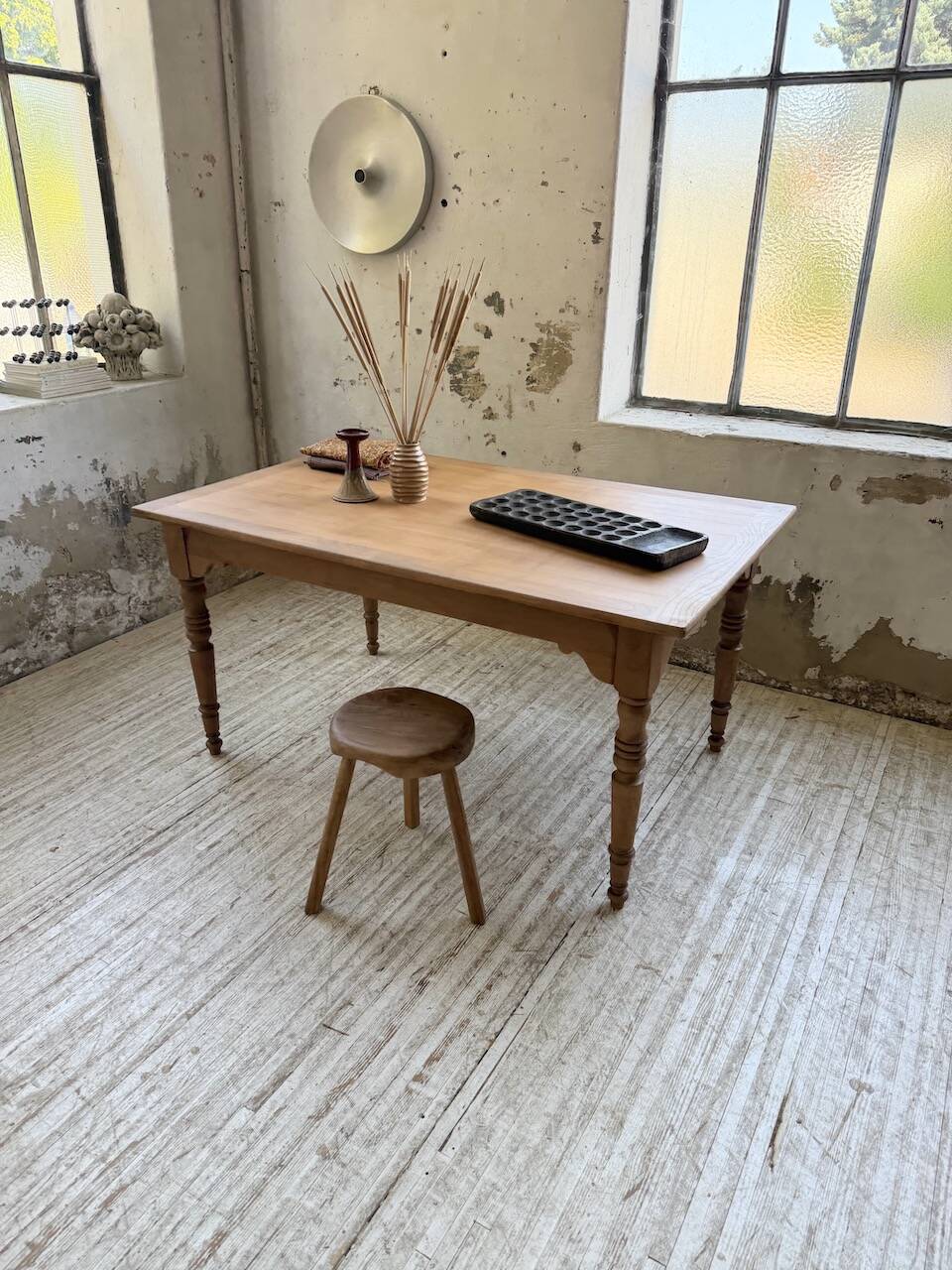 Table de ferme noyer à rallonges 150-250cm