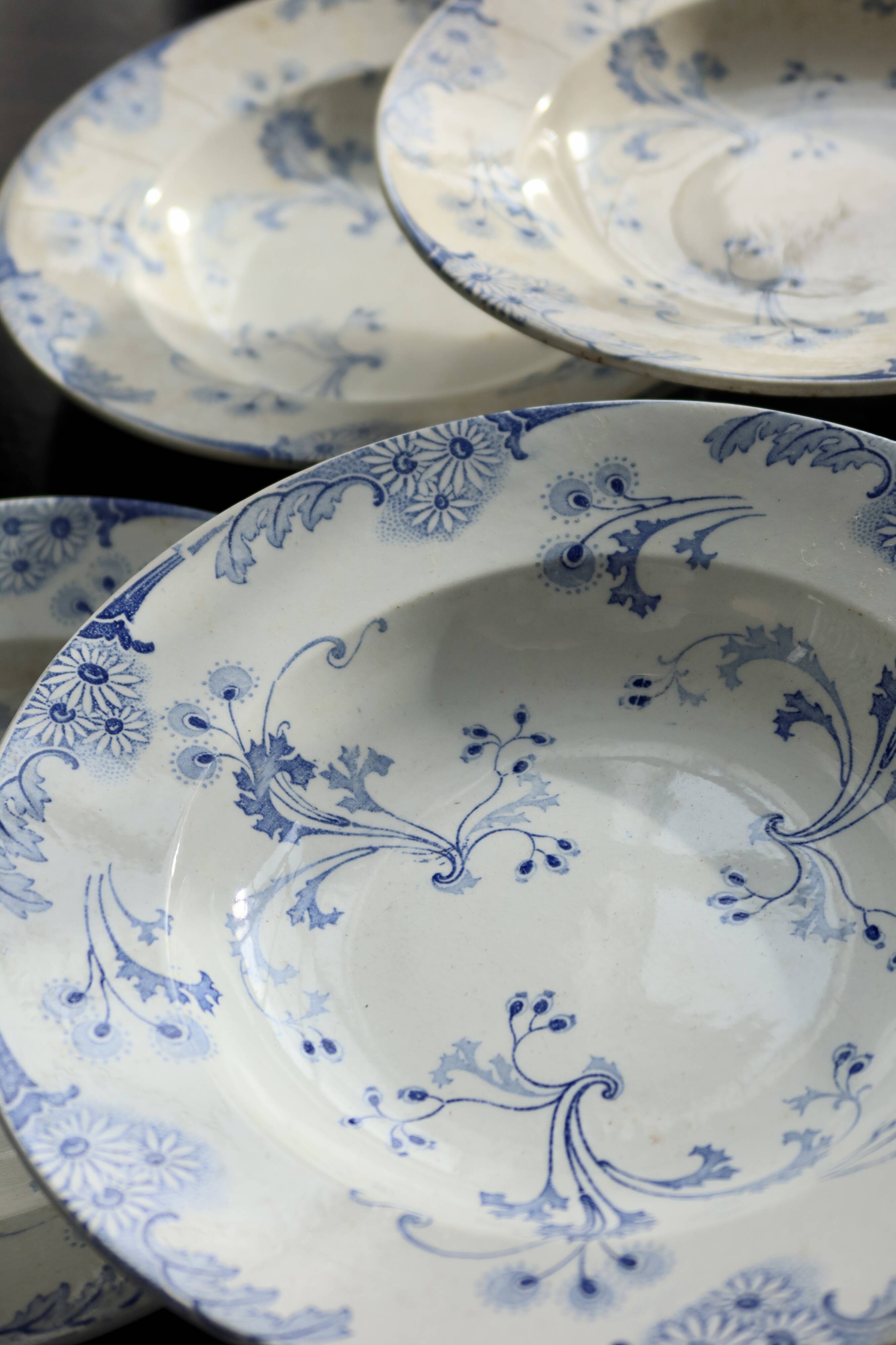 6 vintage Lunéville ironstone soup plates - Marie-Louise pattern