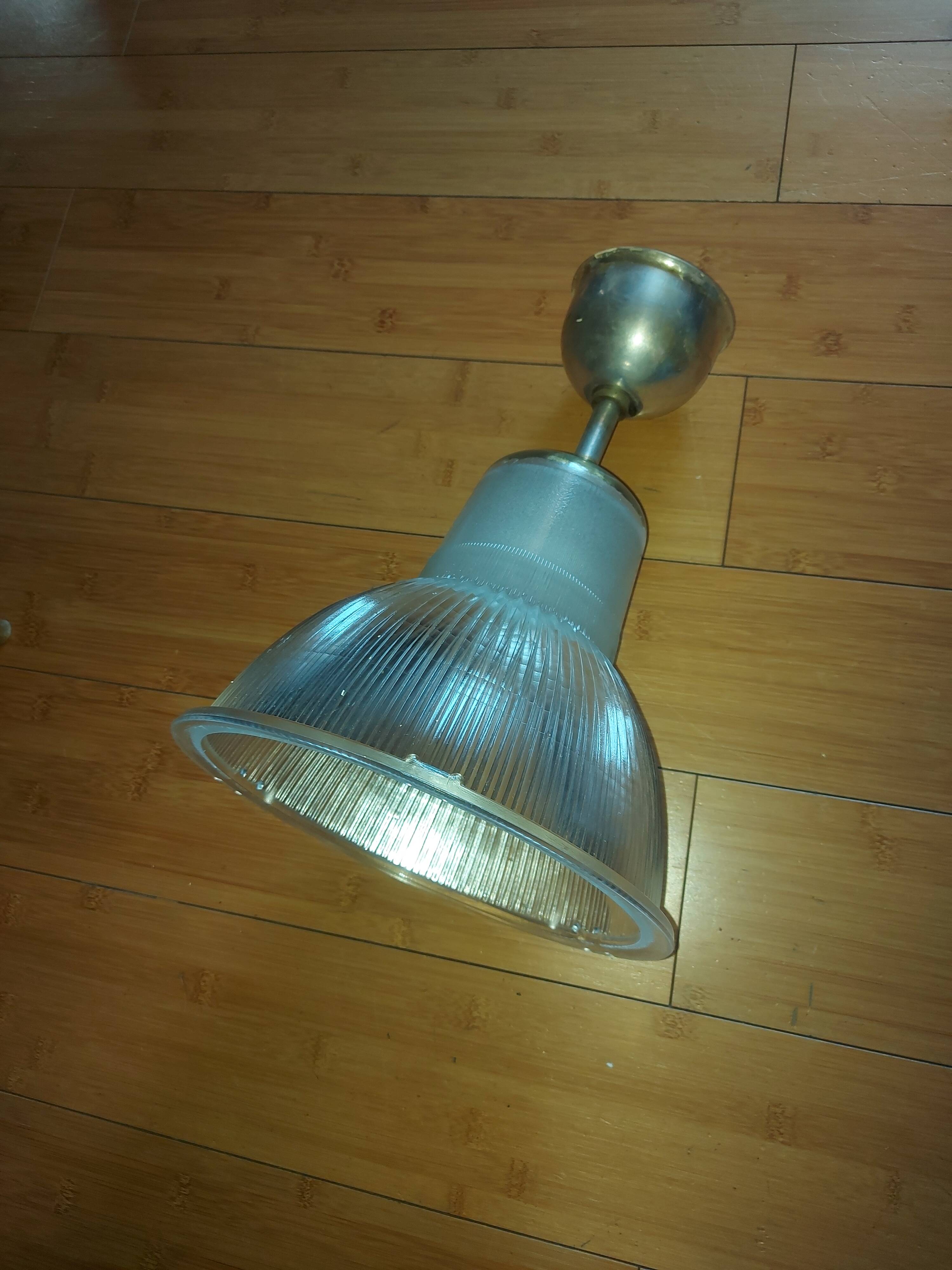 Suspension Holophane