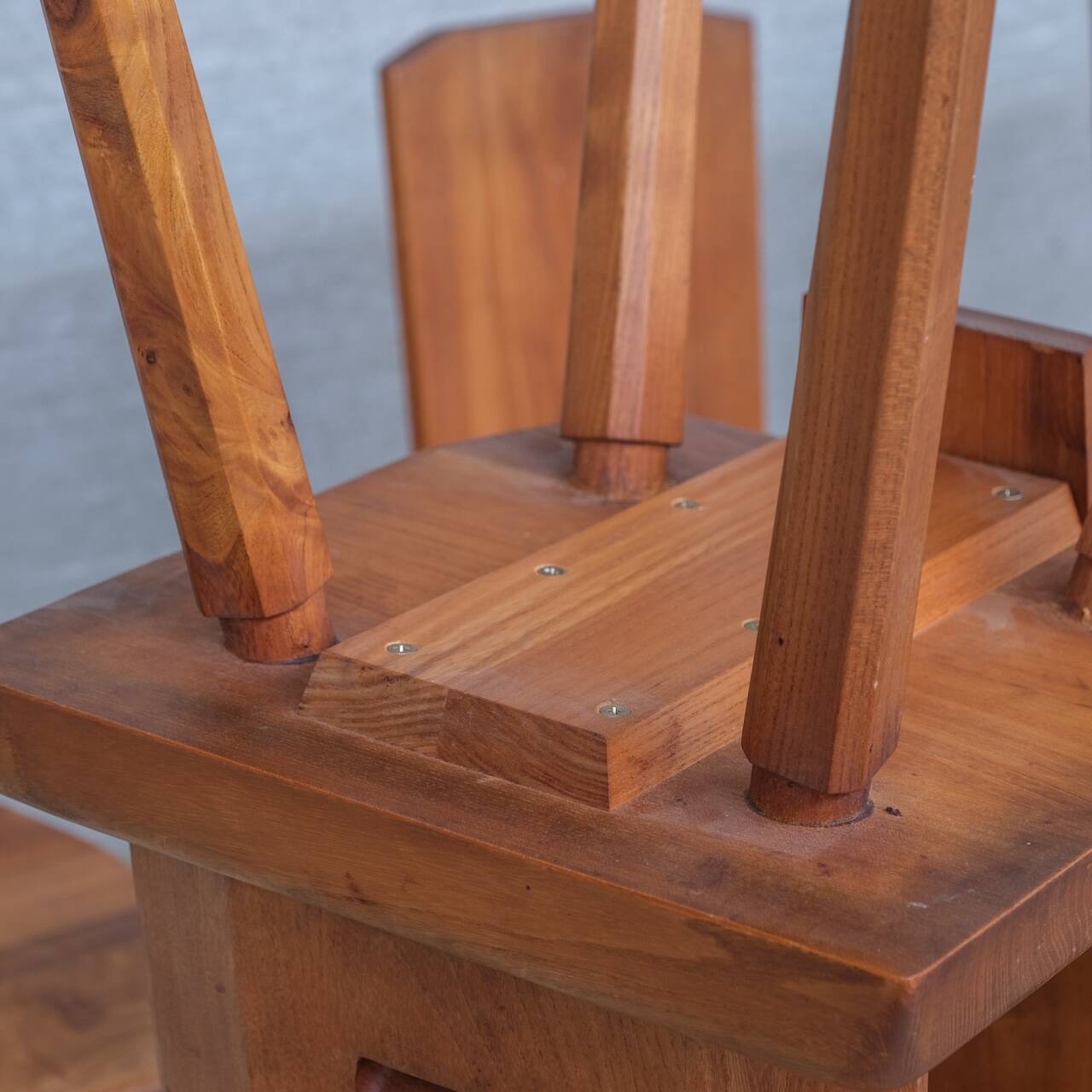 Set of 8 Pierre Chapo S28 Mid-Century French Elm Dining Chairs