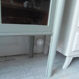 Buffet, vintage serving trolley re-enchanted in verdigris, wooden top.