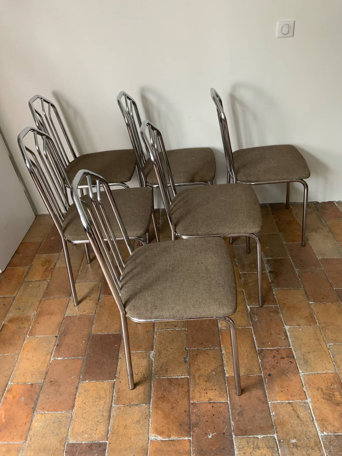 6 chrome metal chairs