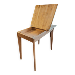 Table scandinave à système