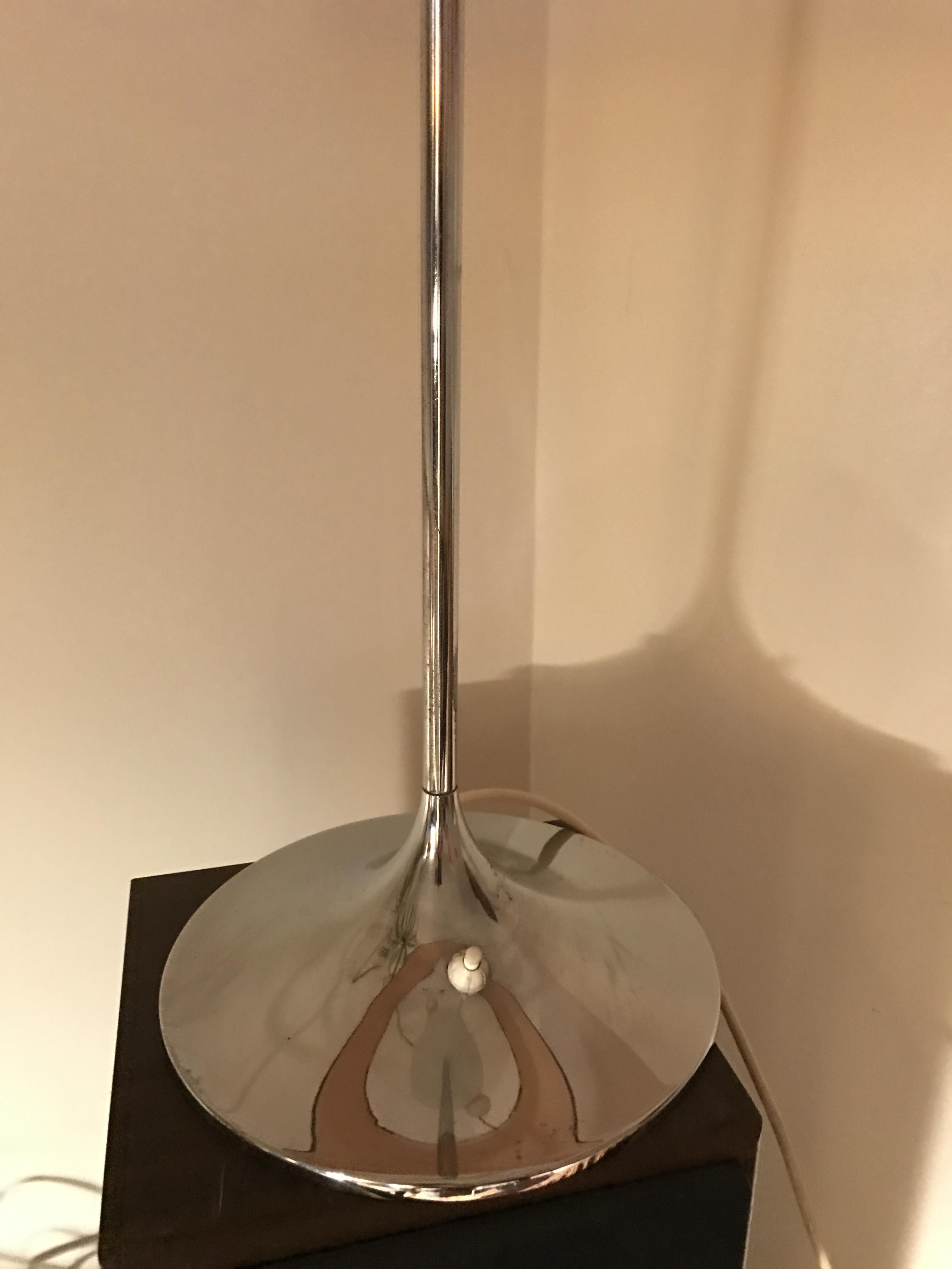 Lampe pied tulipe vintage années 70