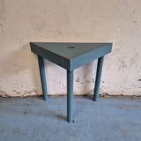 Triangular table with storage