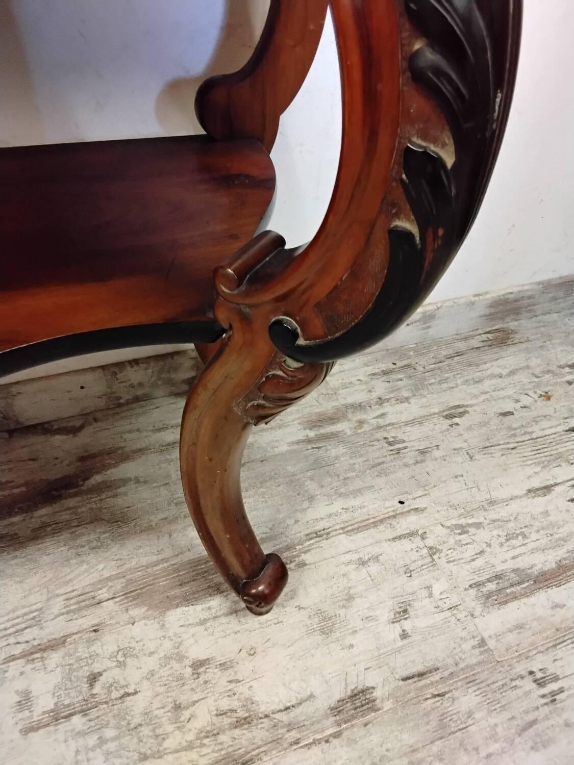 Console 19th Century in walnut
