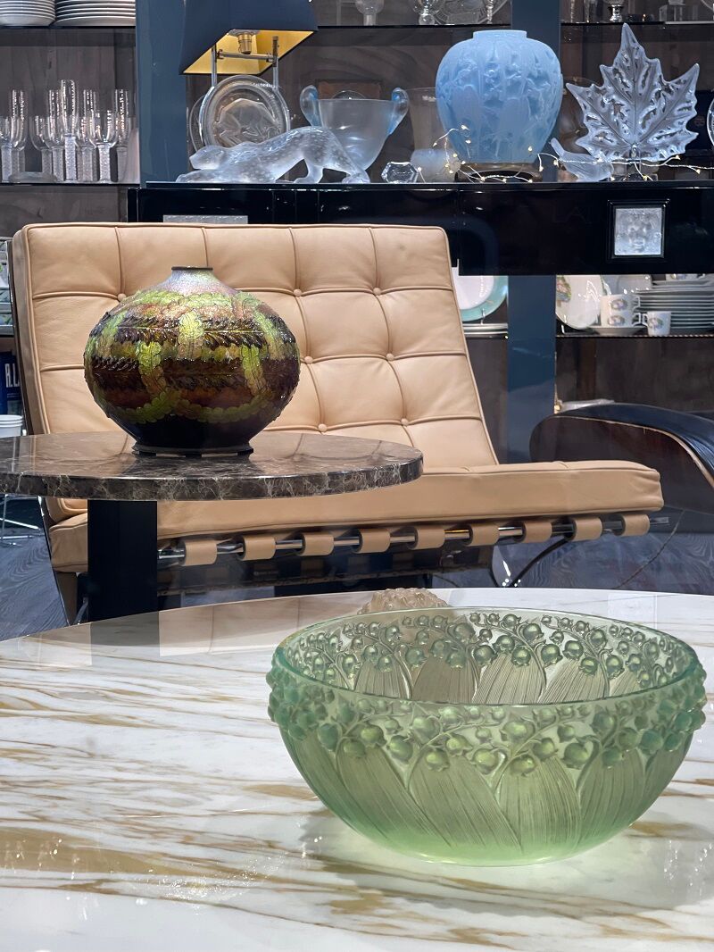 Knoll, pair of Barcelona easy chairs