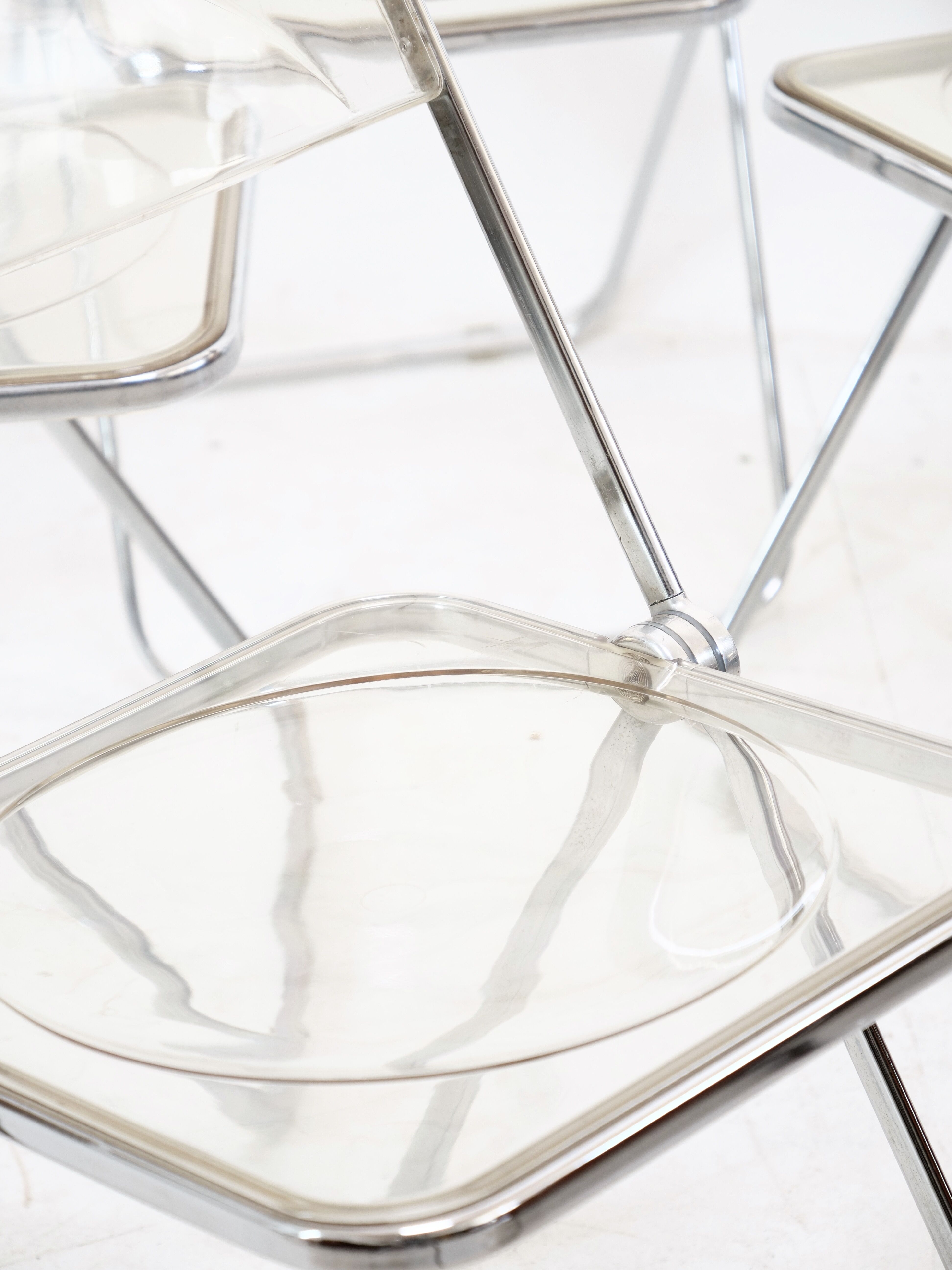 Suite of 4 Plia chairs by Giancarlo Piretti for castelli