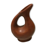 Earth pitcher