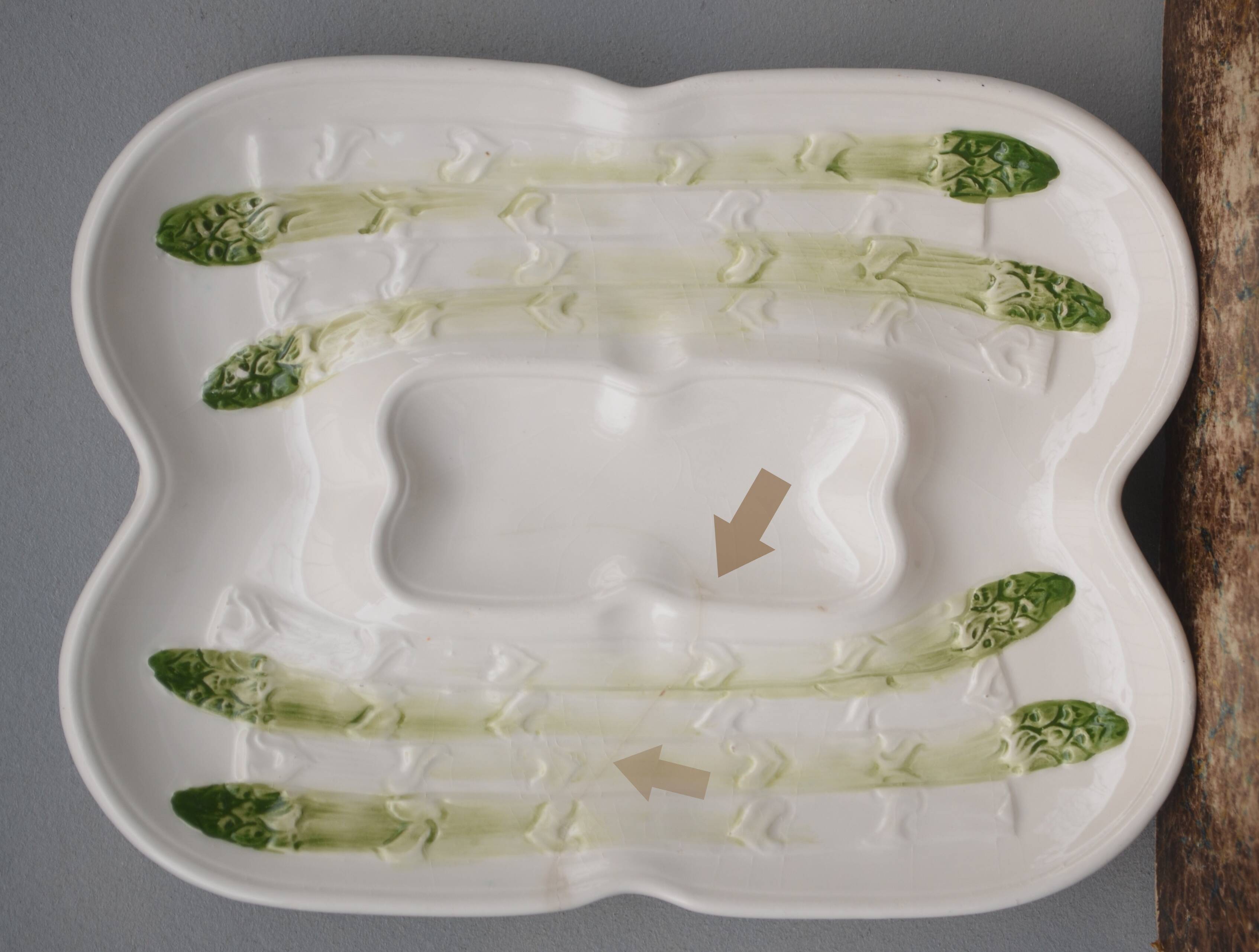 Lot of 4 Dish Minton Faience circa 1900 Asparagus Majolica