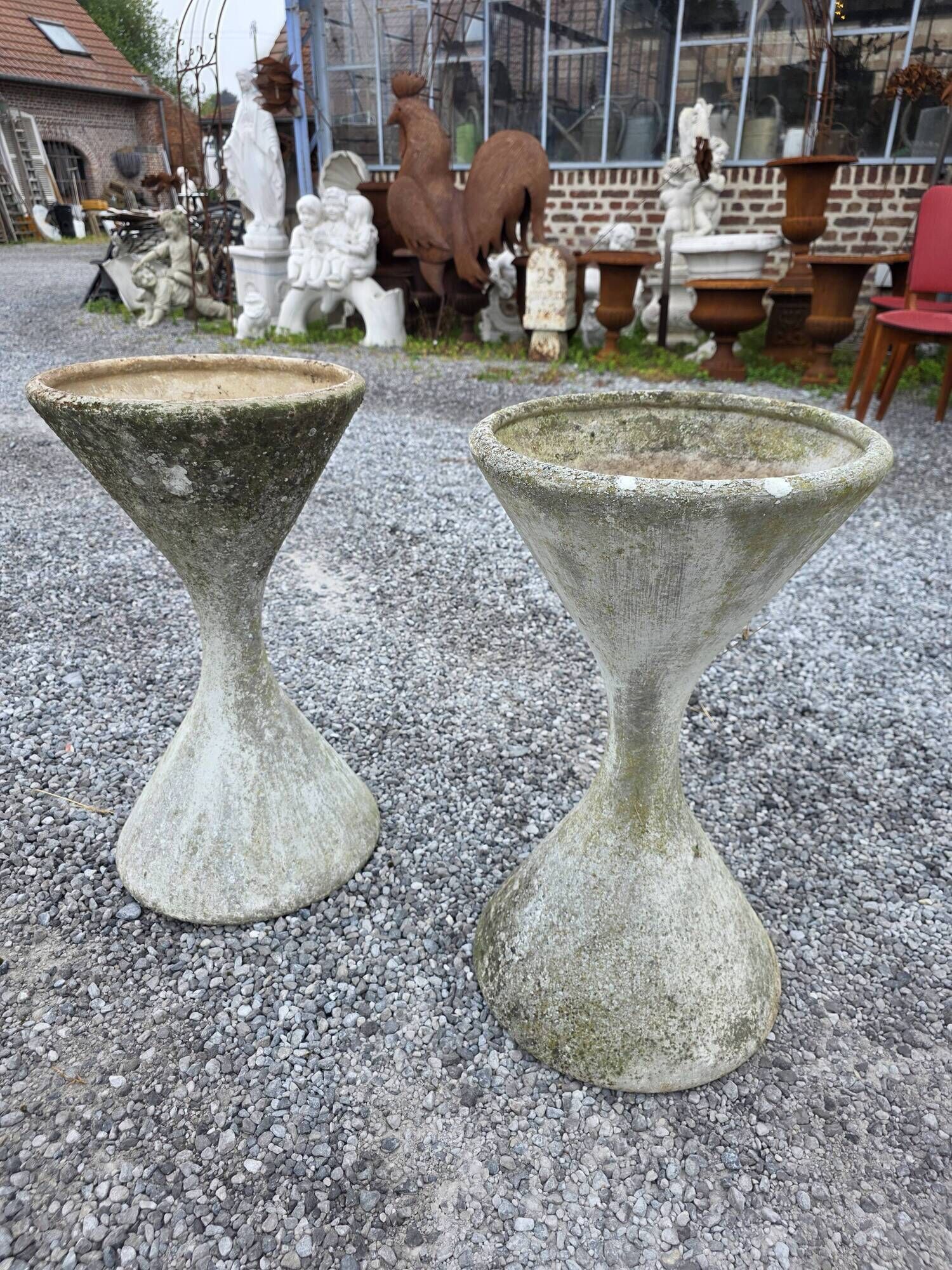 Pair of diabolos in eternit by Willy Guhl and Anton Bee – 1960