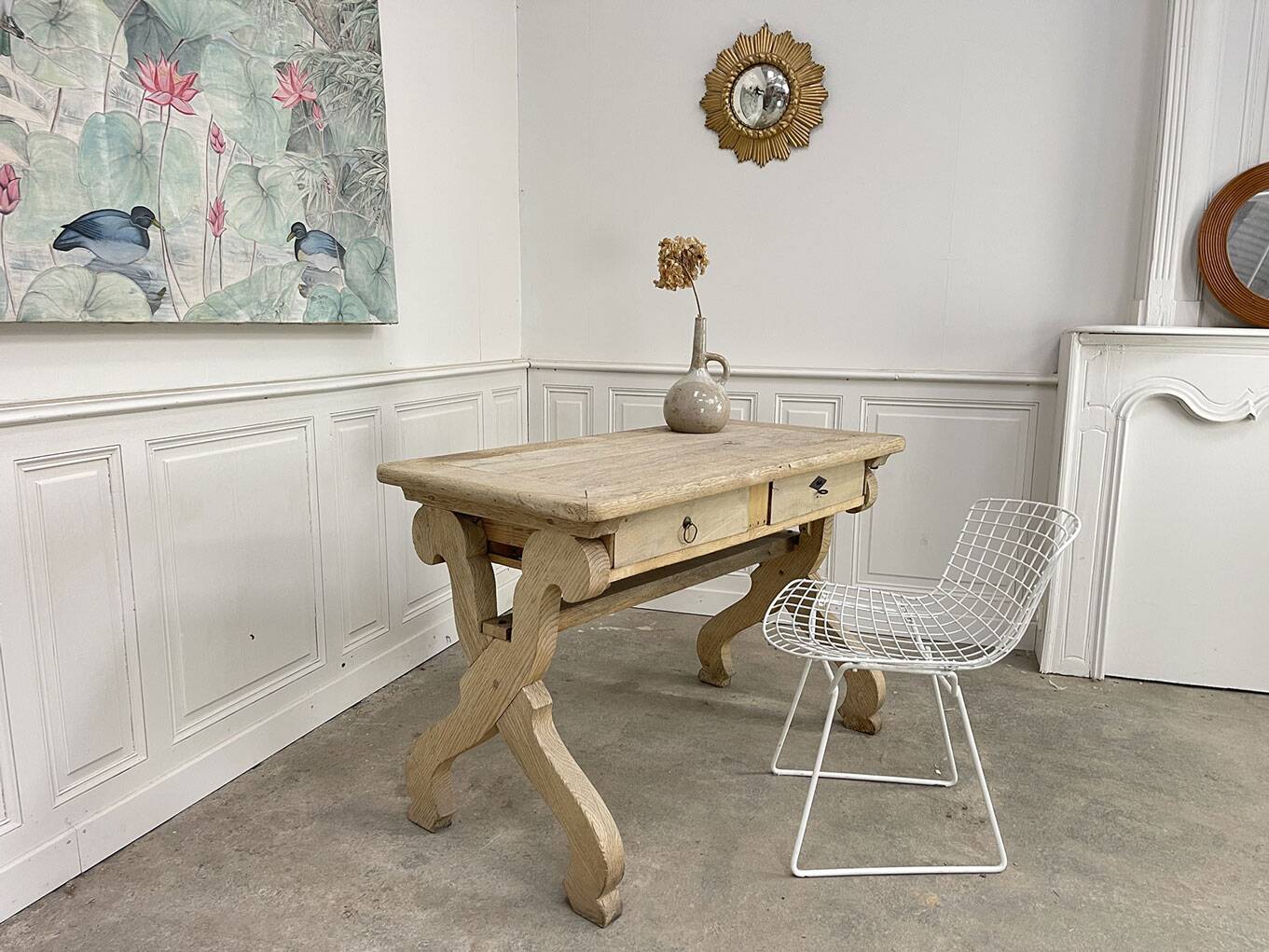 Oak desk from the 1900s