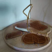 Plateau à fromage et son couteau