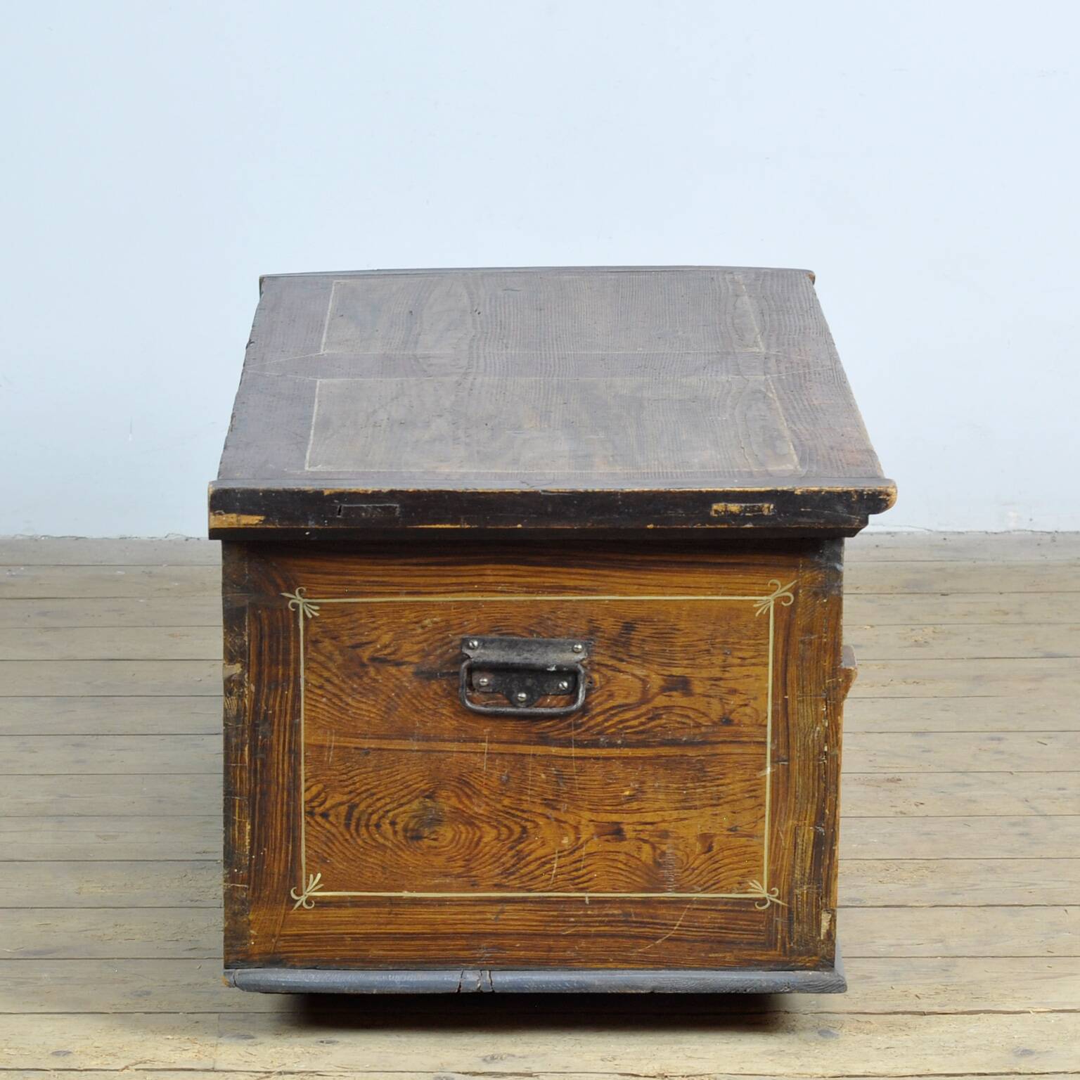 Folk art bridal chest, 1875