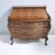 Commode baroque vintage en noyer massif avec motifs incrustés, Italie