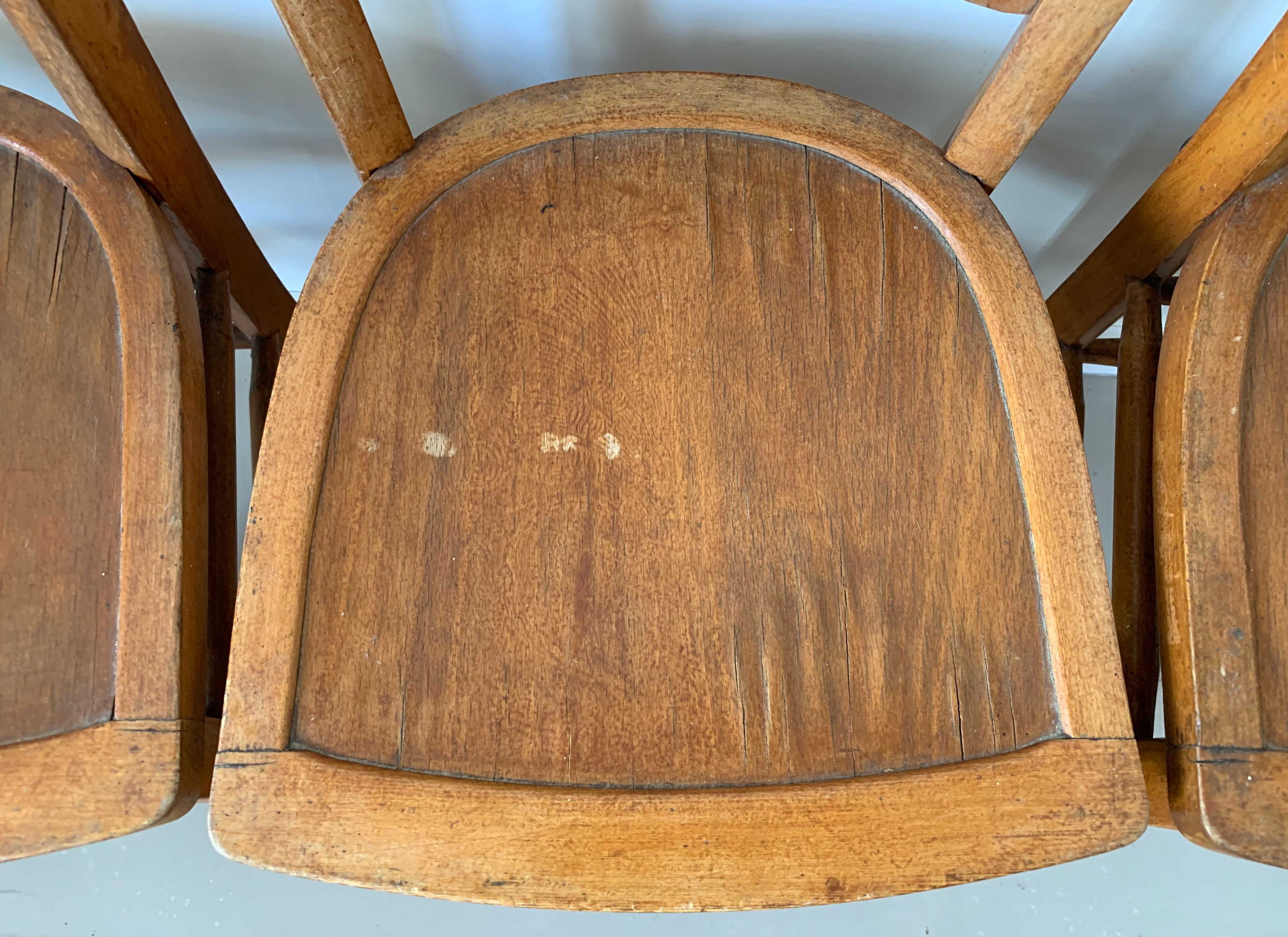Lot de 3 chaises de bistrot anciennes