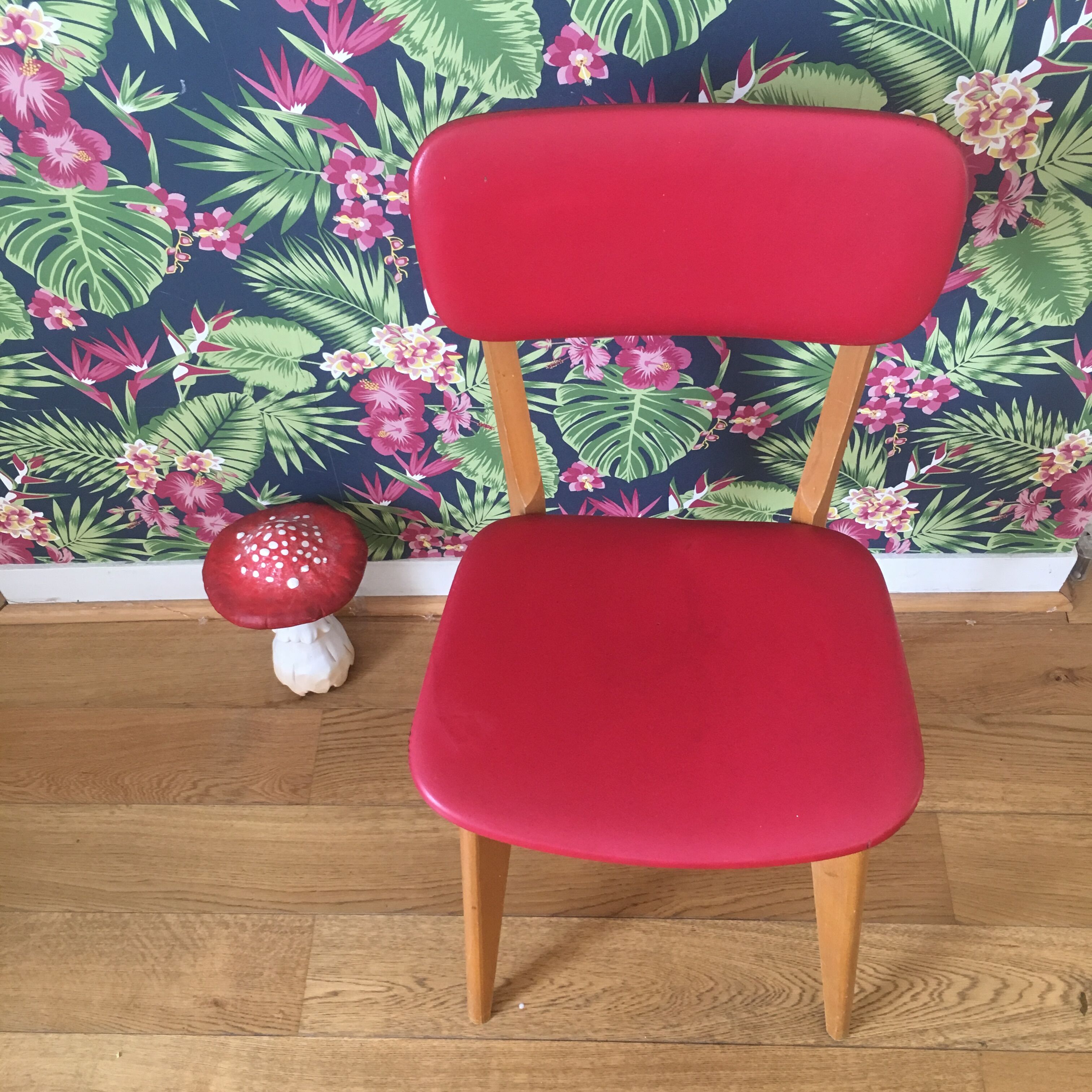 Chair Vintage wood and Red Skai