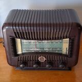 Radio station ducretet thomson l 524