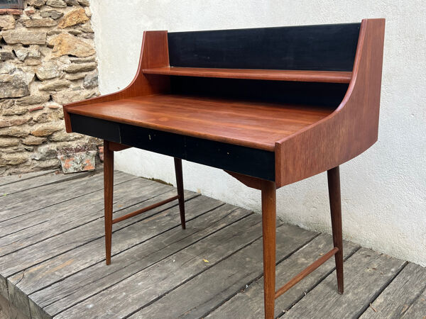 Beau bureau scandinave Ola vintage en teck par John Texmon, années 195